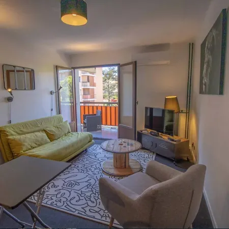 Beautiful 34m With Terrace In Saint-raphael 아파트 Saint-Raphaël
